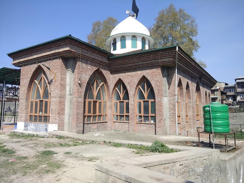 Imam Bara Madin Sahib